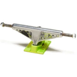 Venture Tanner Bruzinski Awake Ltd V-lights Hi Skateboard Trucks - Polished/Shocker Yellow - 5.2